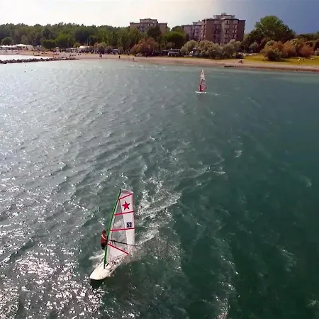 Marine Pearl Apartament *